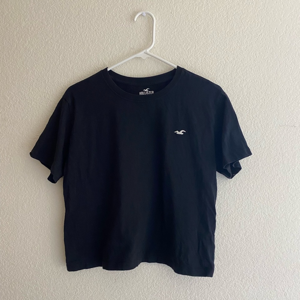 Hollister Black Cropped Top